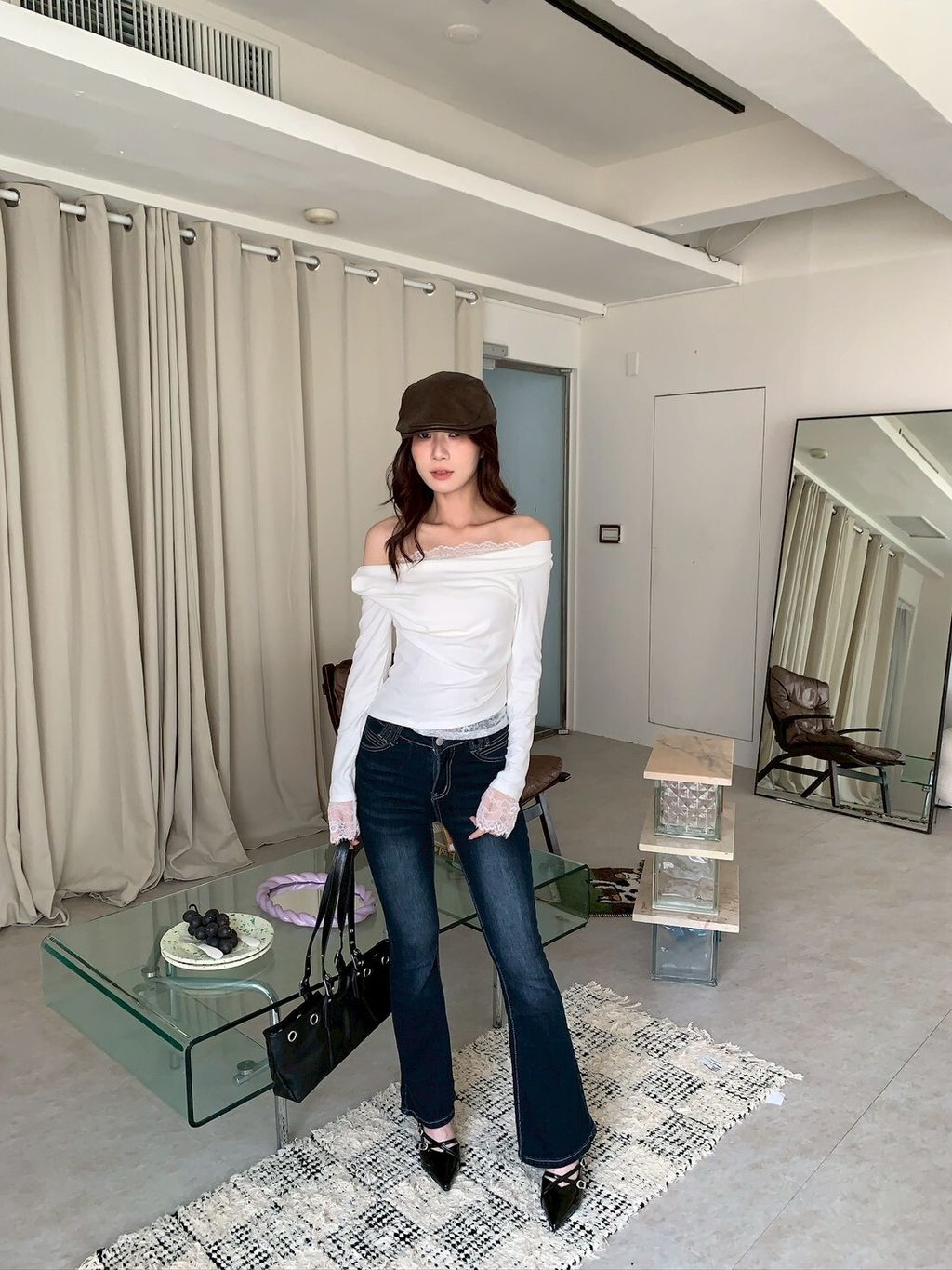 LINE_ALBUM_B01紙片人豐胯神器喇叭褲_251001_11