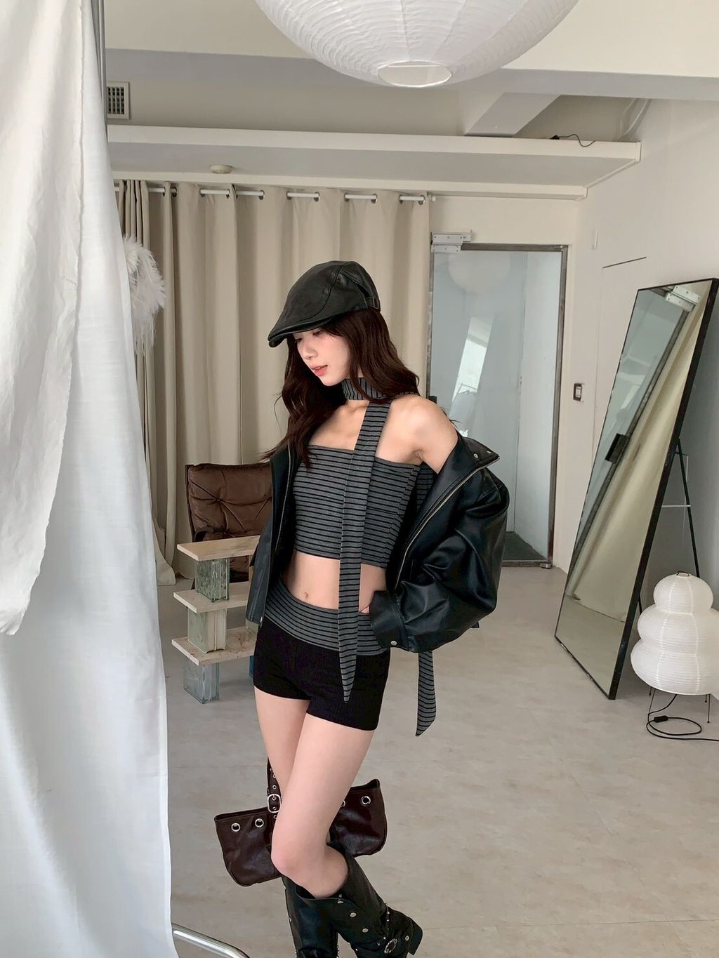 LINE_ALBUM_D02繞脖撞色條紋套裝set_251002_5