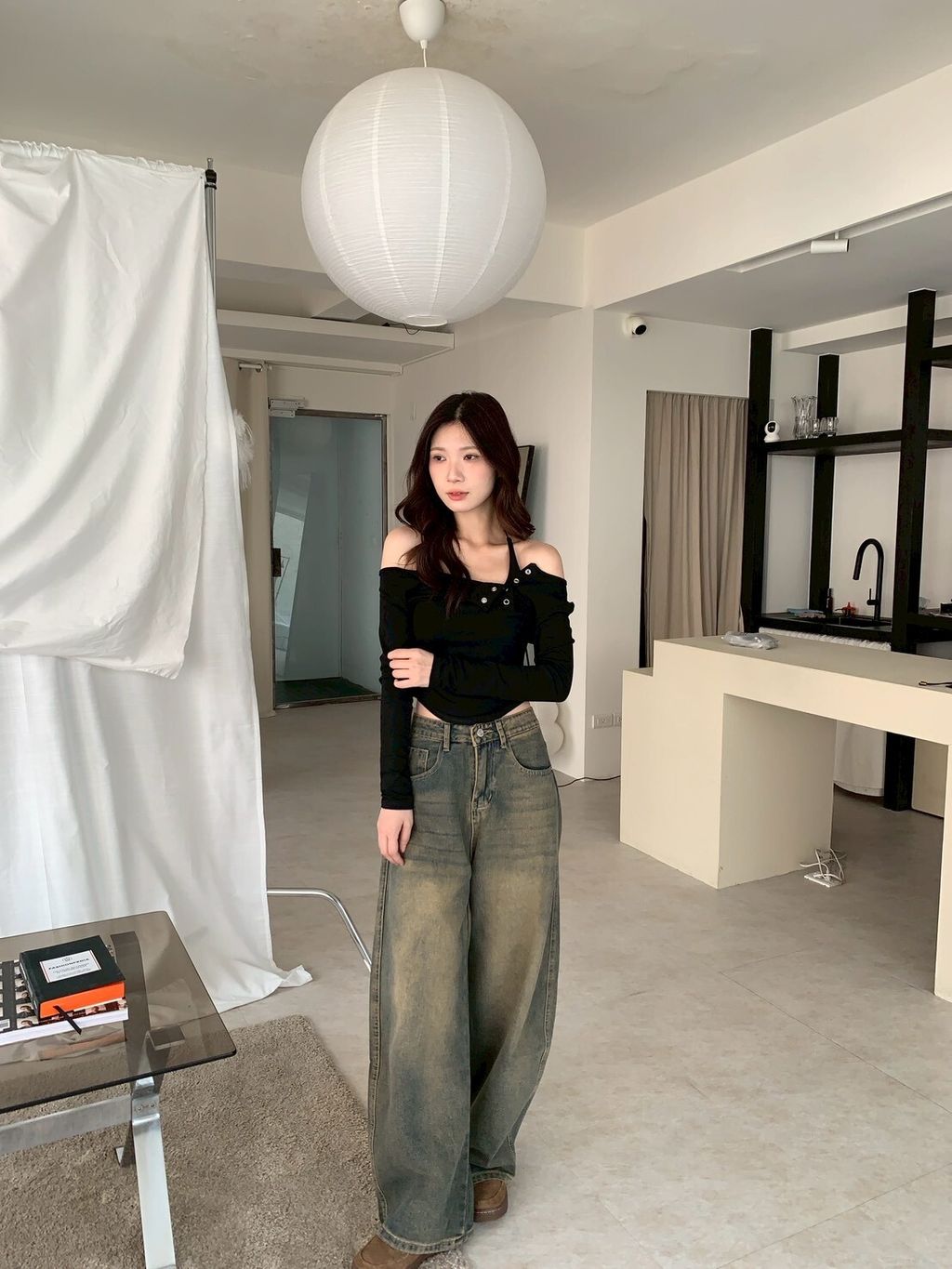 LINE_ALBUM_B04金屬做舊刷色牛仔褲_251002_15