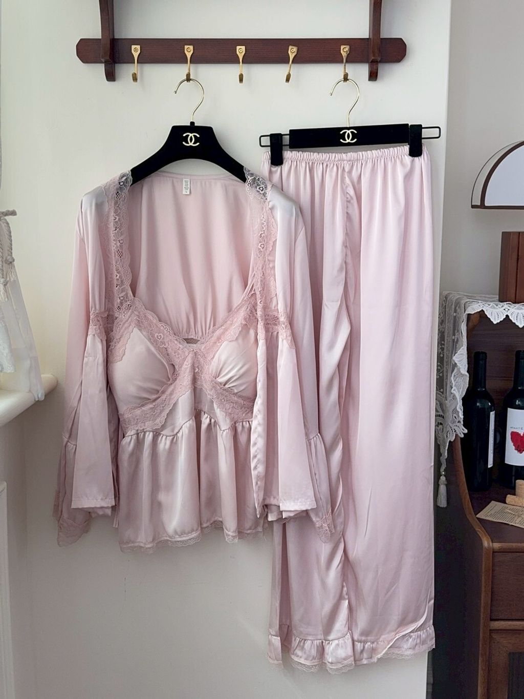 LINE_ALBUM_20251024_251024_8