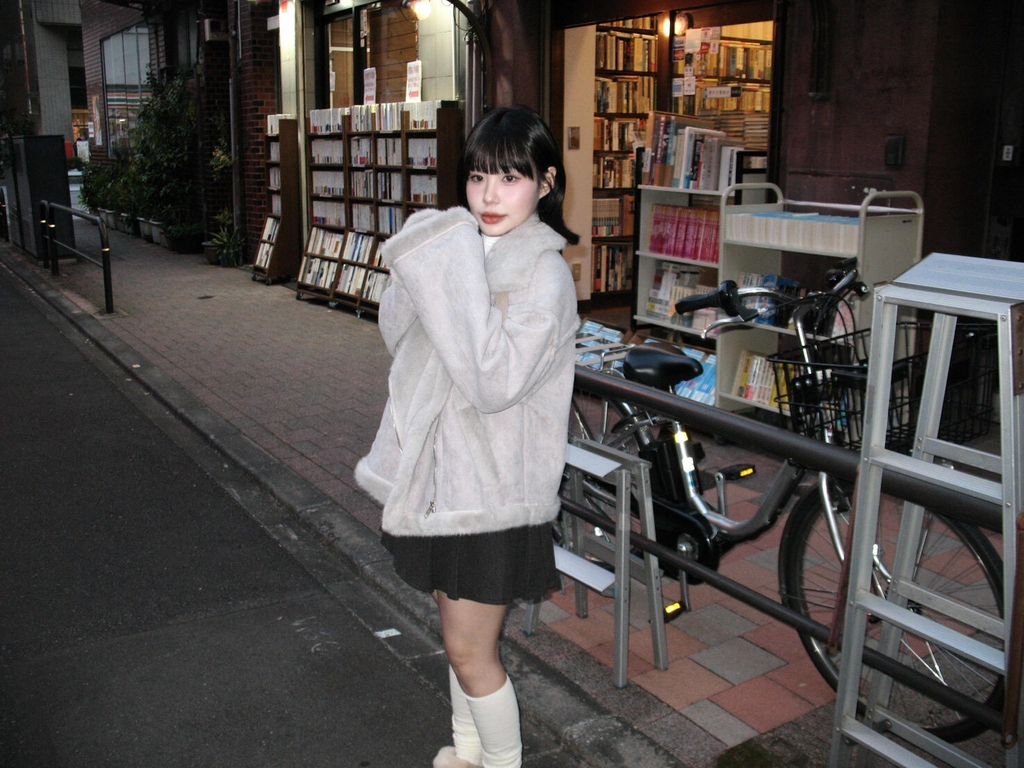 LINE_ALBUM_J01💘💘_251206_17