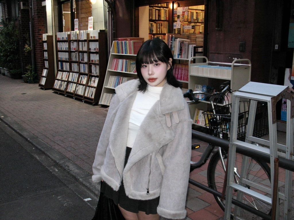 LINE_ALBUM_J01💘💘_251206_14