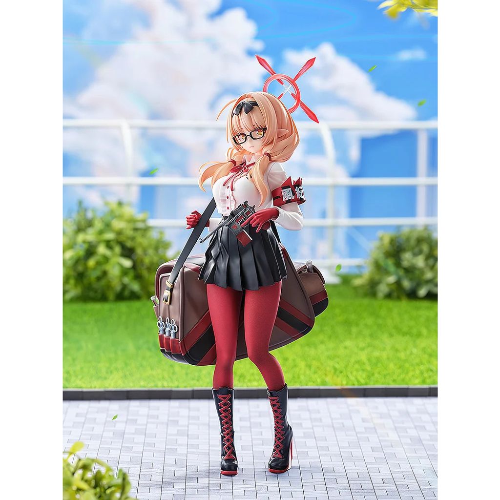GOOD SMILE COMPANY Chinatsu (Blue Archive)