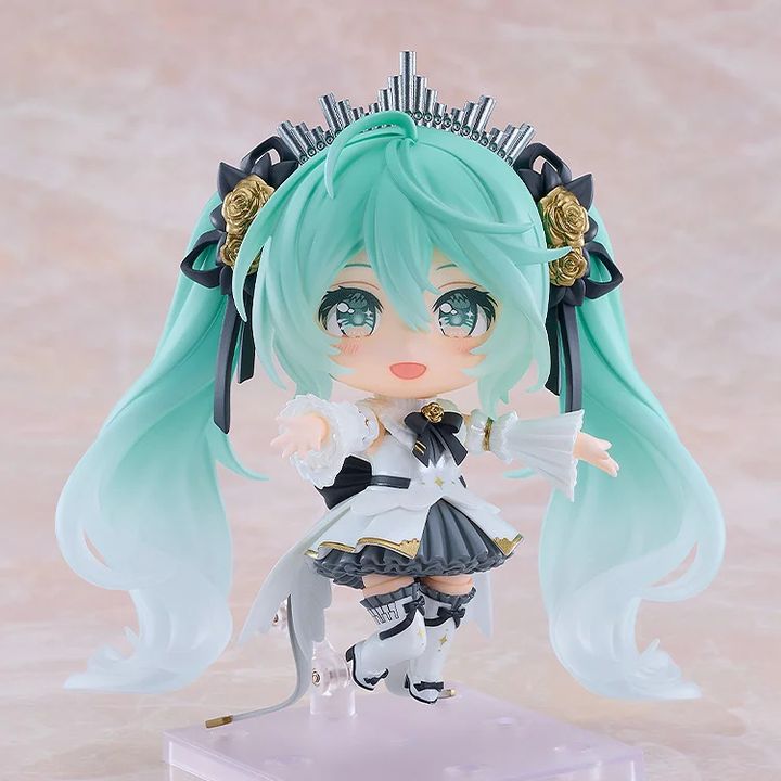 GOOD SMILE COMPANY 3079 Nendoroid Hatsune Miku Symphony: 10th Anniversary Ver. (Character Vocal Series 01: Hatsune Miku)