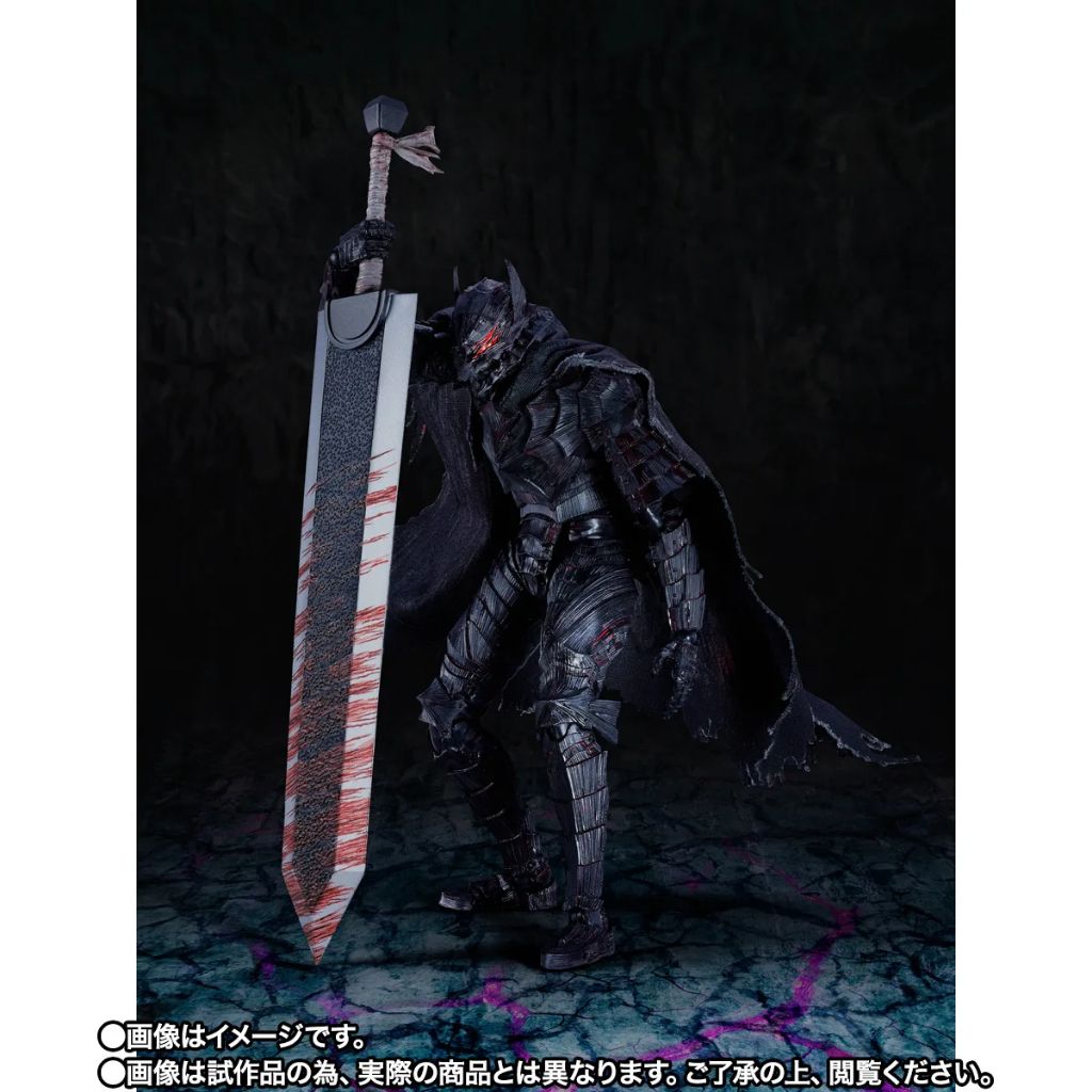 BANDAI TAMASHII S.H.Figuarts GUTS (BERSERKER ARMOR) HEAT OF PASSION Battle Ver. (BERSERK)