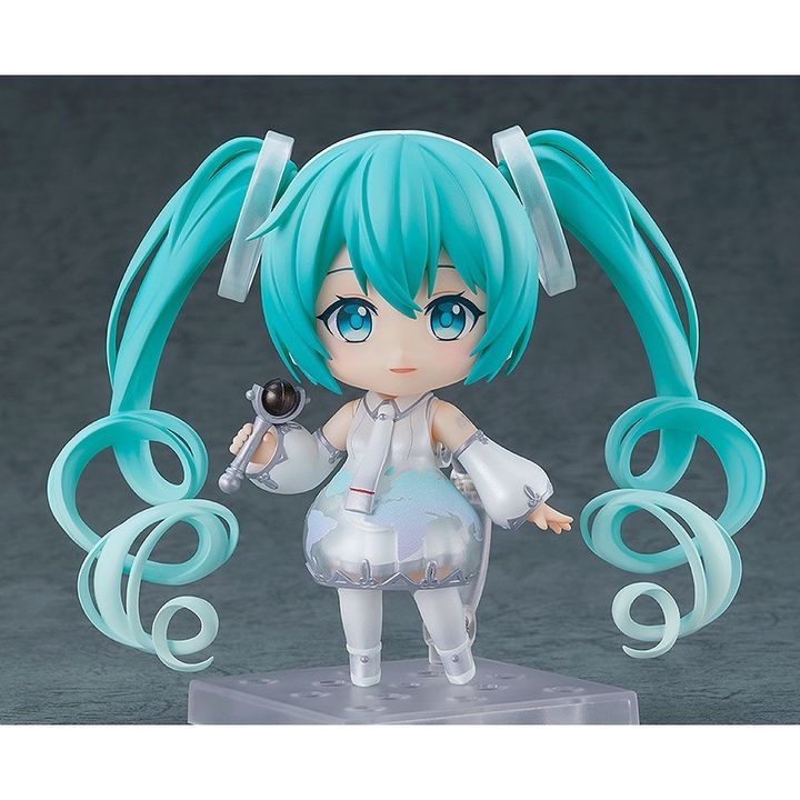 GOOD SMILE COMPANY 1799 Nendoroid Hatsune Miku: MIKU EXPO 2021 Ver.