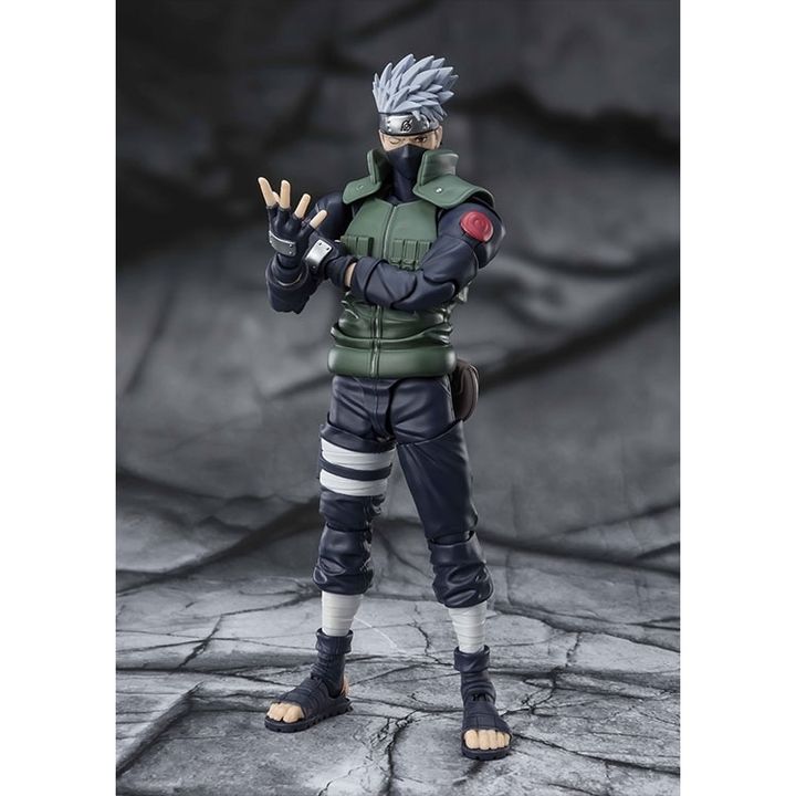 BANDAI TAMASHII NATIONS S.H.Figuarts KAKASHI HATAKE The famed Sharingan Hero (NARUTO)