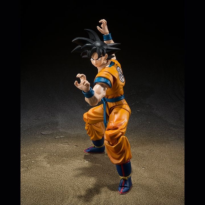 TAMASHII NATIONS S.H.Figuarts SON GOKU SUPER HERO