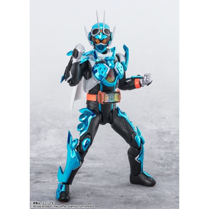 S.H.Figuarts KAMEN RIDER GOTCHARD STEAMHOPPER