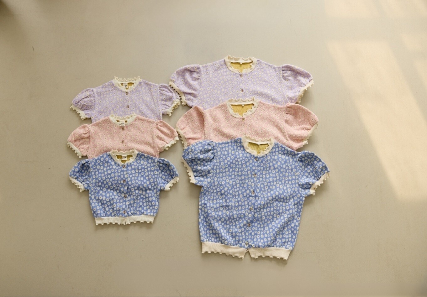 f90a208f-5025-4f9a-8d5b-c34d54407337