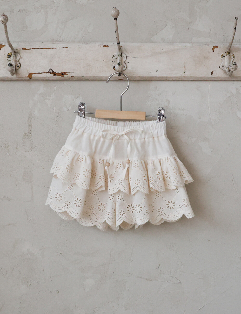 9d238741daaaea90703bc546d58e3813