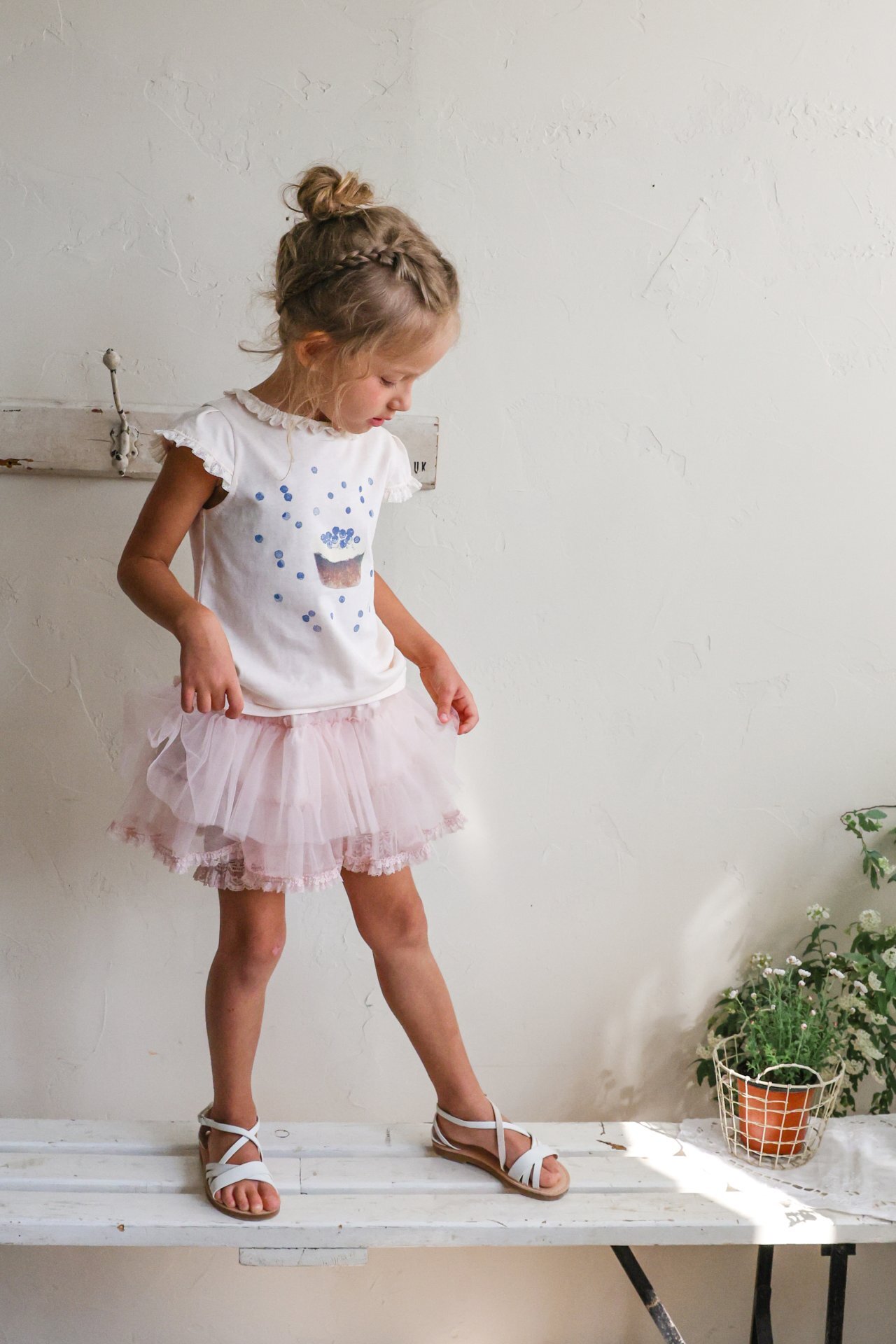 _HDEVb7.7AgN5EwkmN9_12