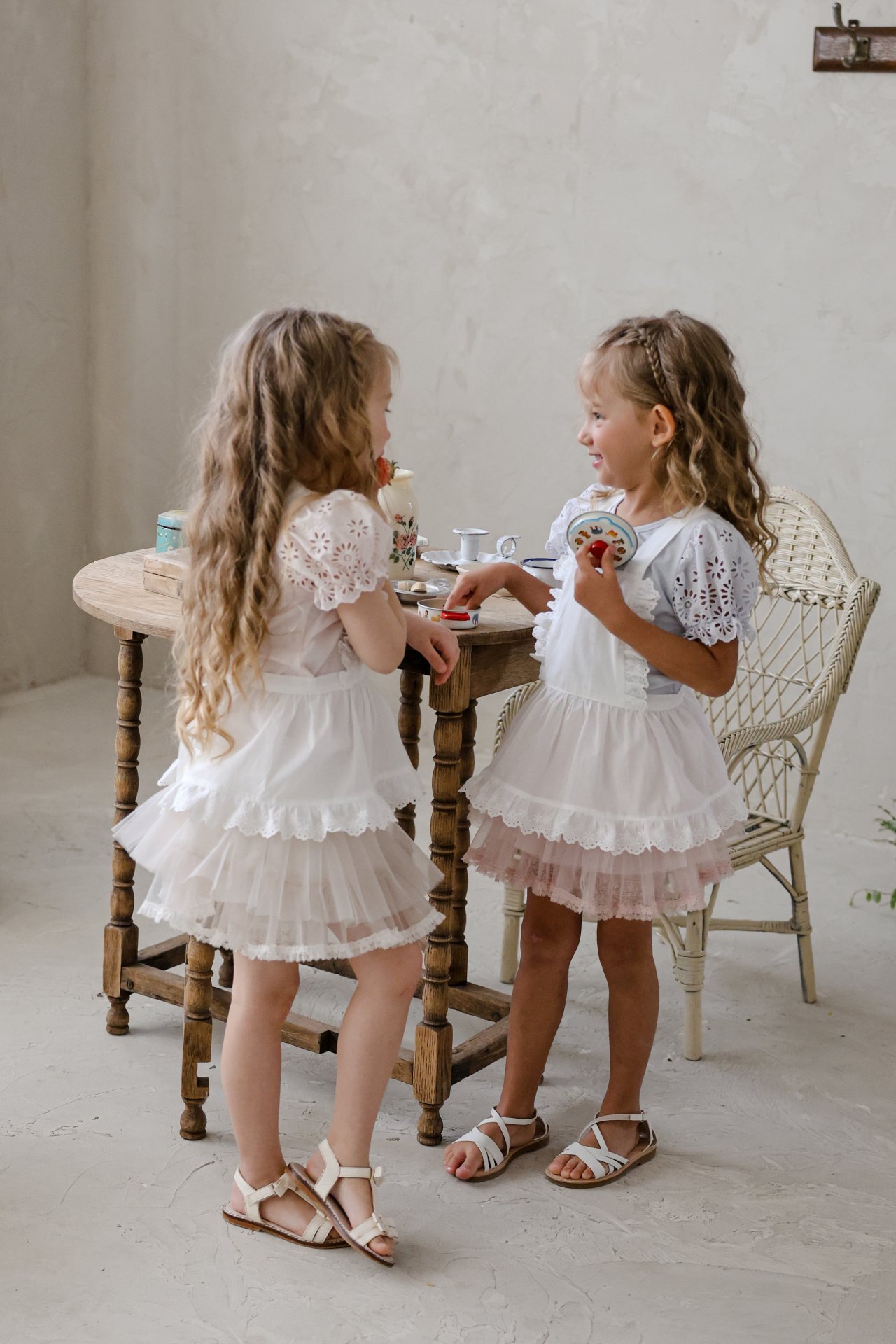 _HDEVb7.B1tfaEMjNn0_16