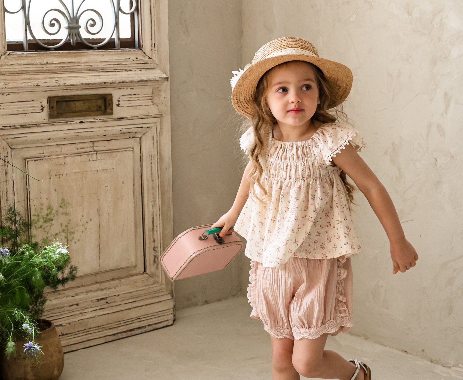 _HDEVb7.gTQ4yMXjnOA_15