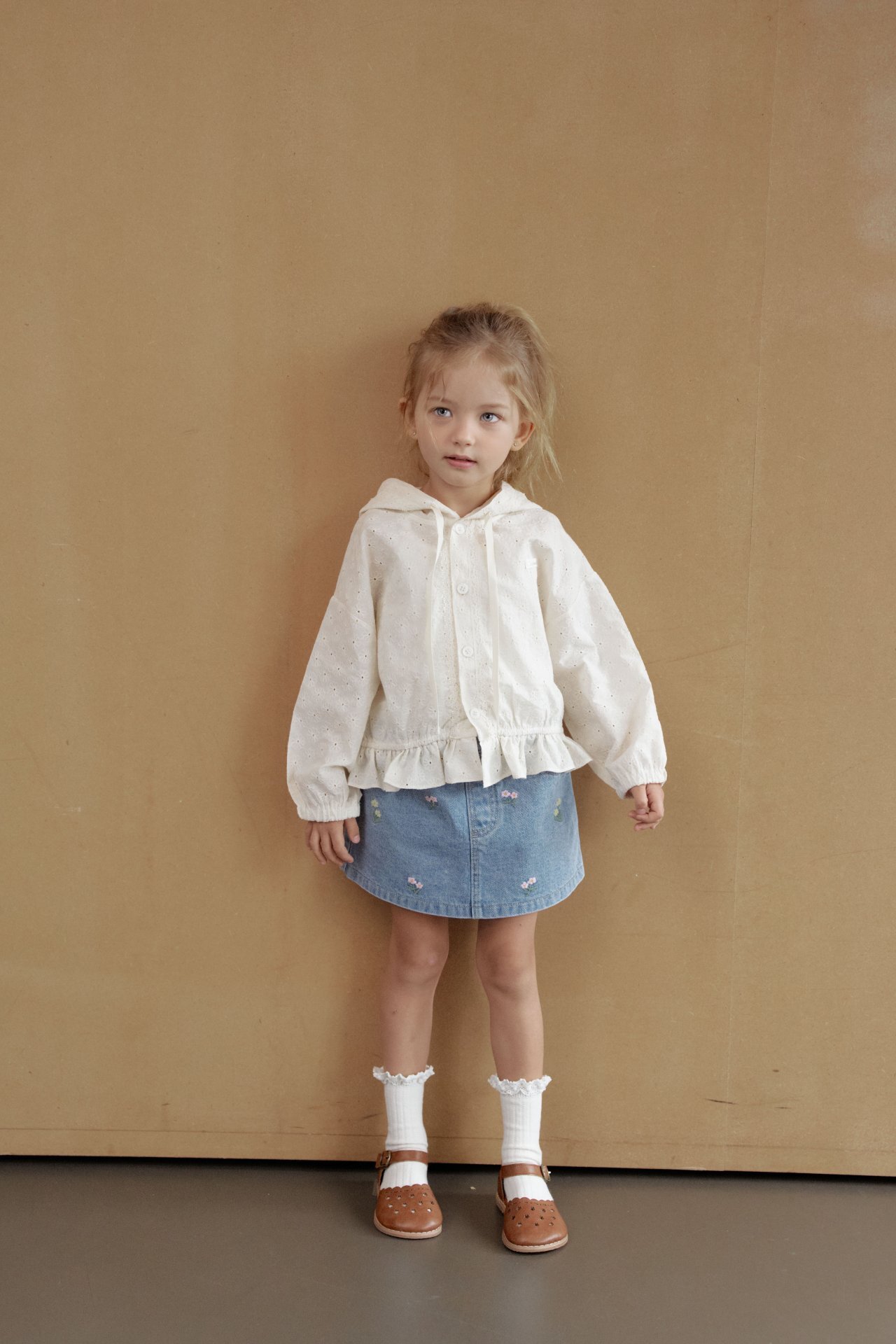 _fAdX17.87eoJ25gmN9_14