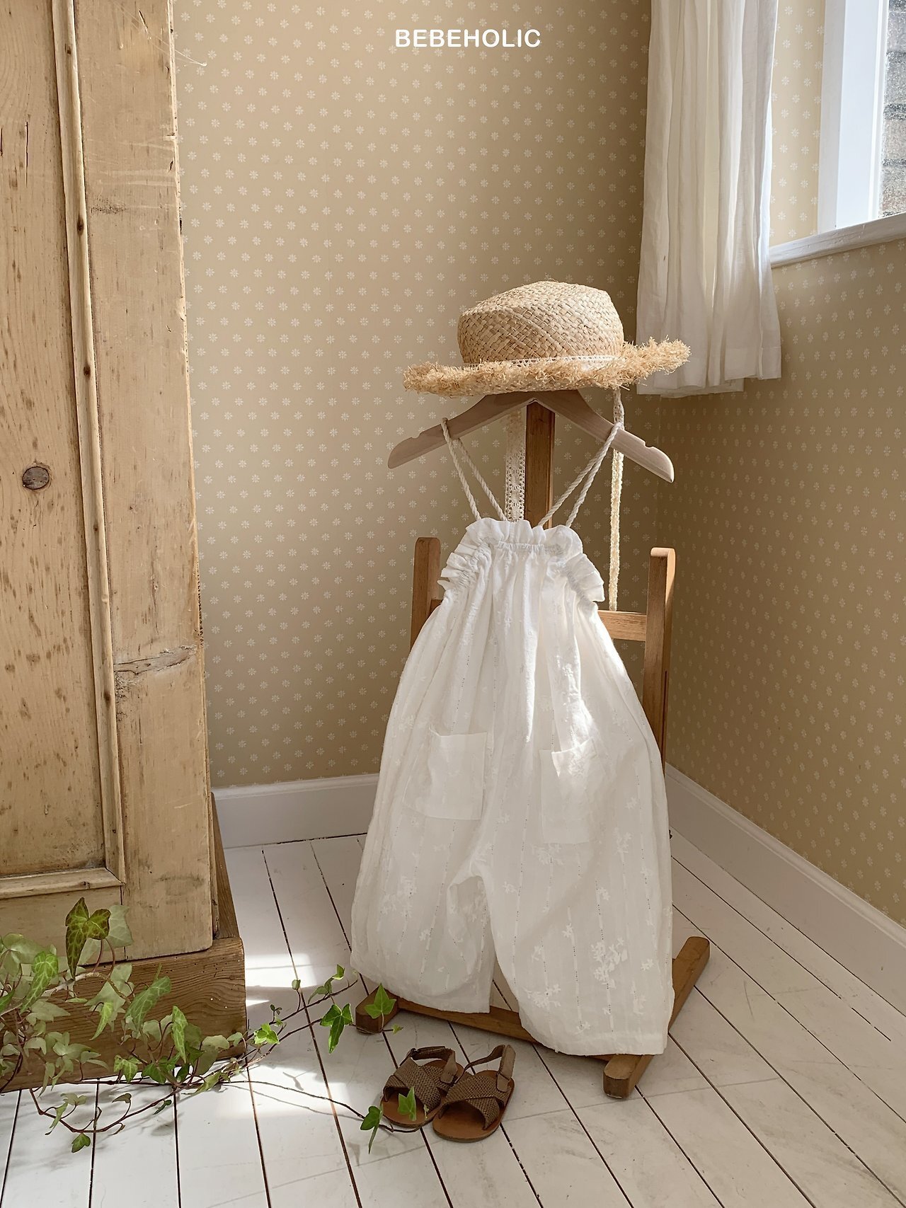 _CDQ8Z7.hXB4Kvgnuoa_2