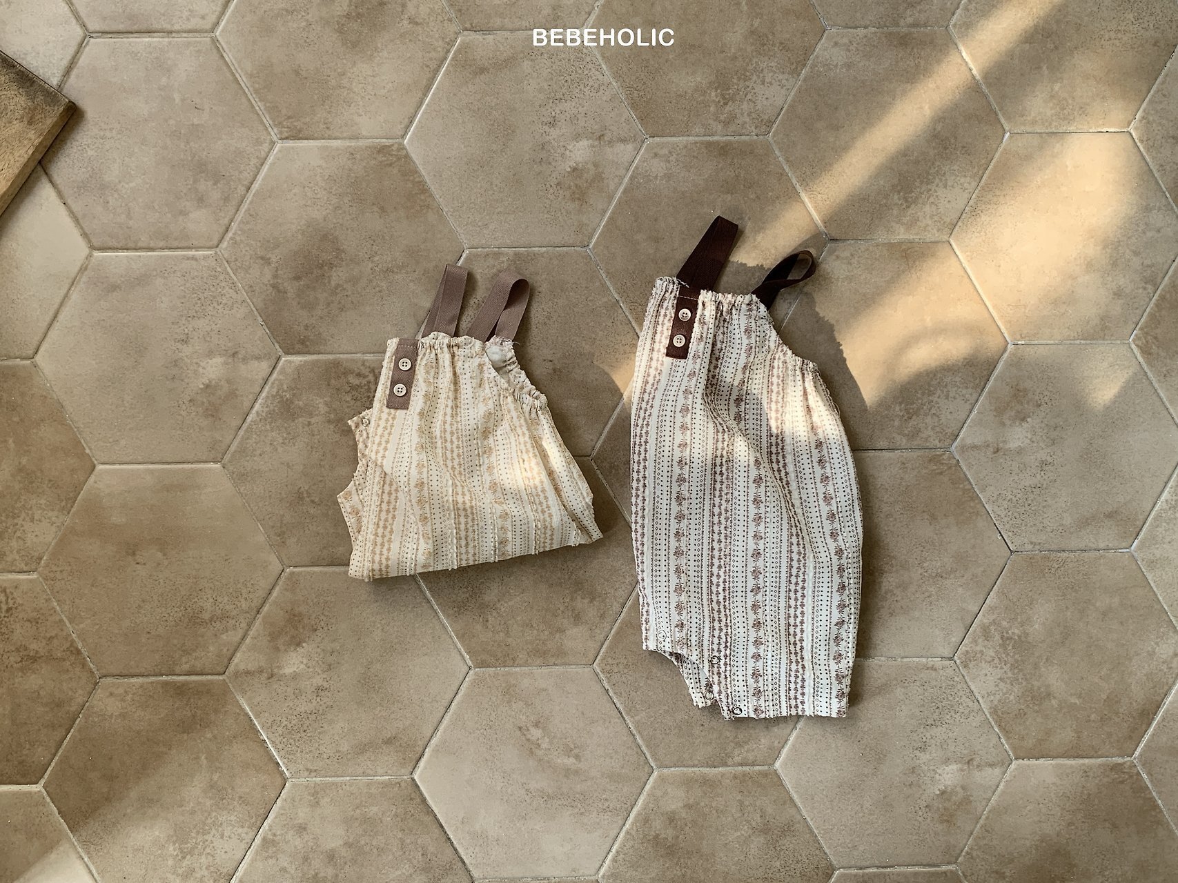 _CDQ8Z7.5VKolNJMTN9_9