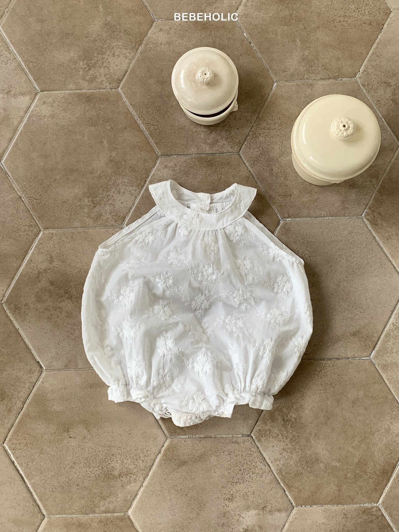 _CDQ8Z7.5Su0DIOMTN9_13