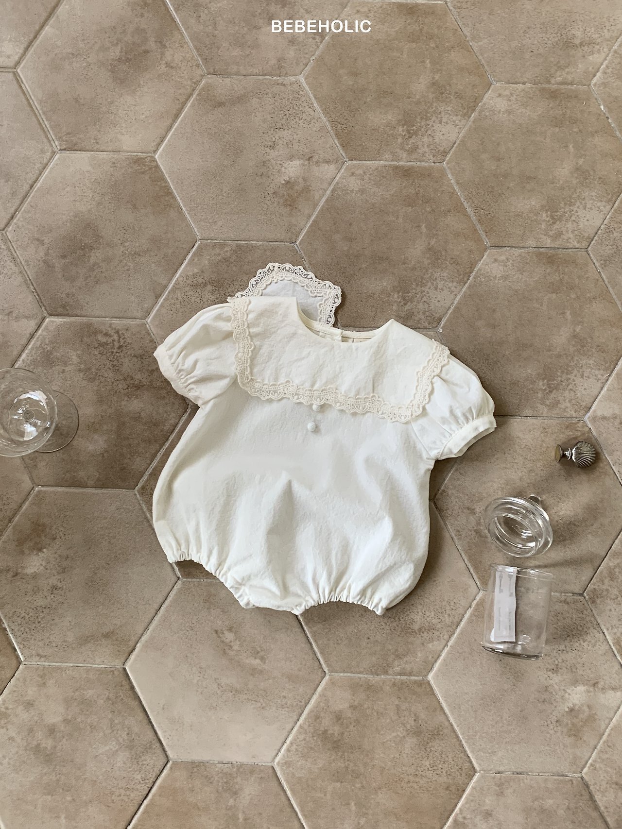 _CDQ8Z7.6Yt6EcRmTN9_15