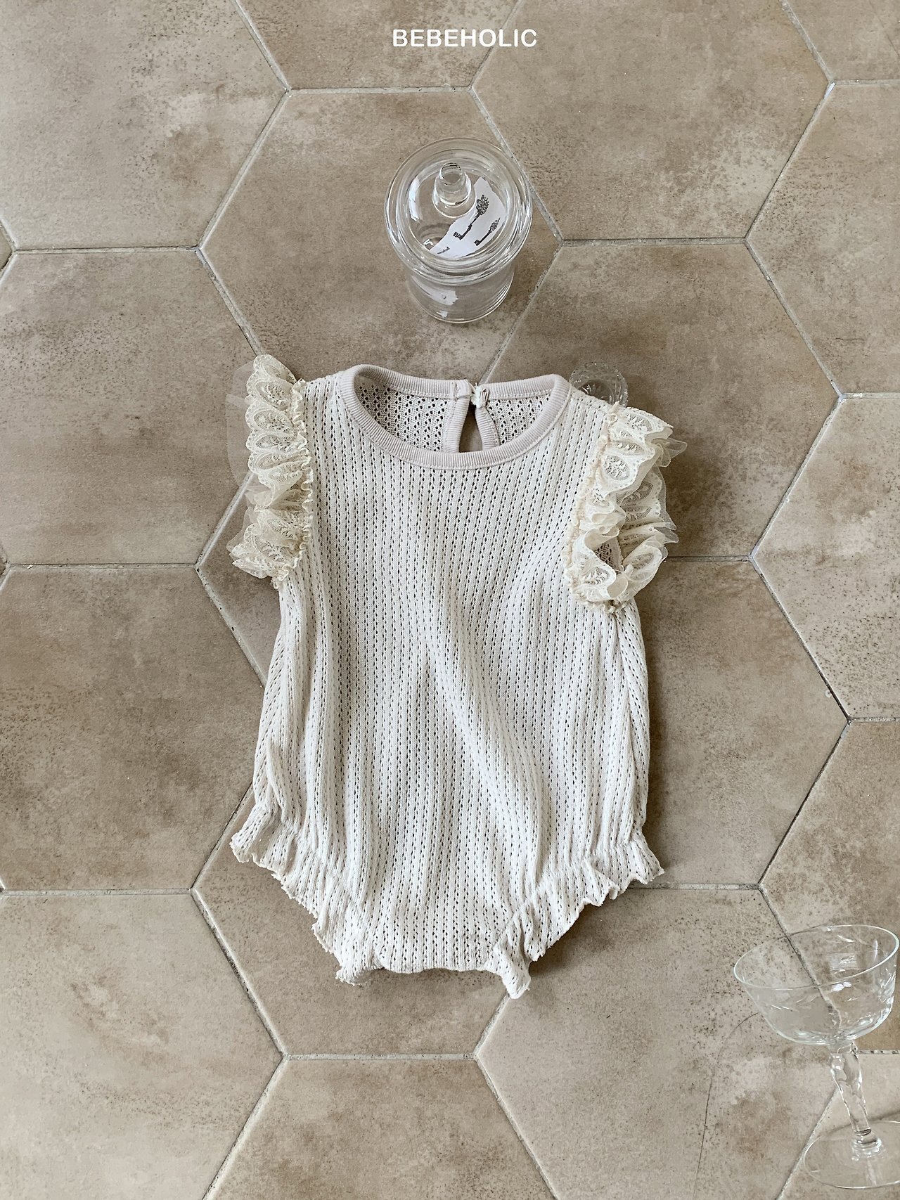 _CDQ8Z7.5YuVsqTmTN9_18