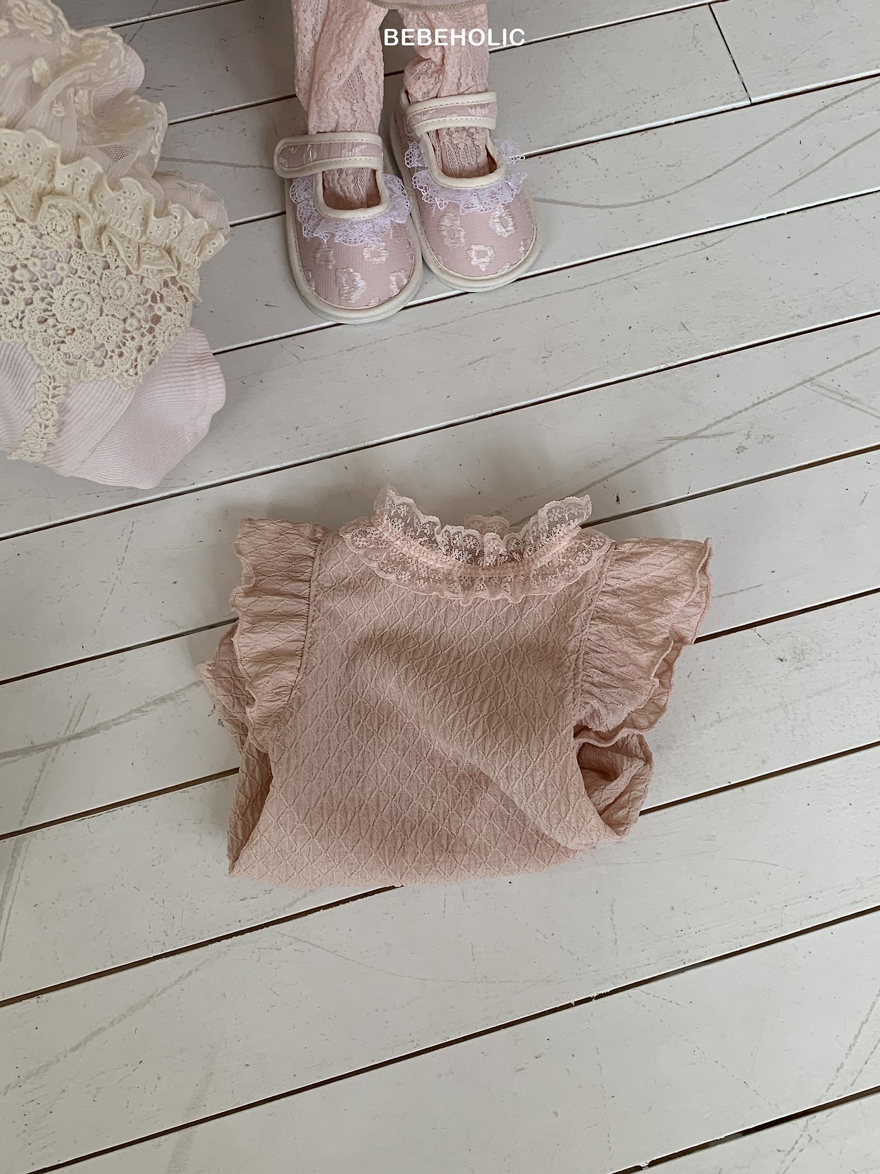 _CDQ8Z7.1AmOPyAnTN9_10