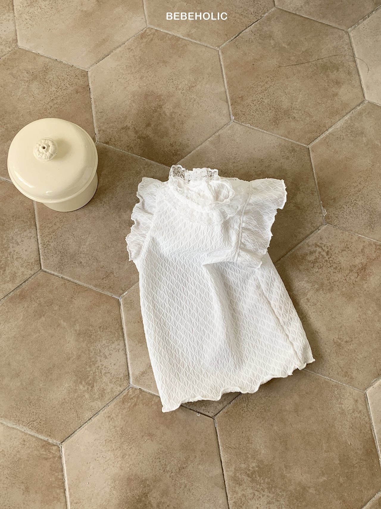 _CDQ8Z7.1AmOPyAnTN9_12