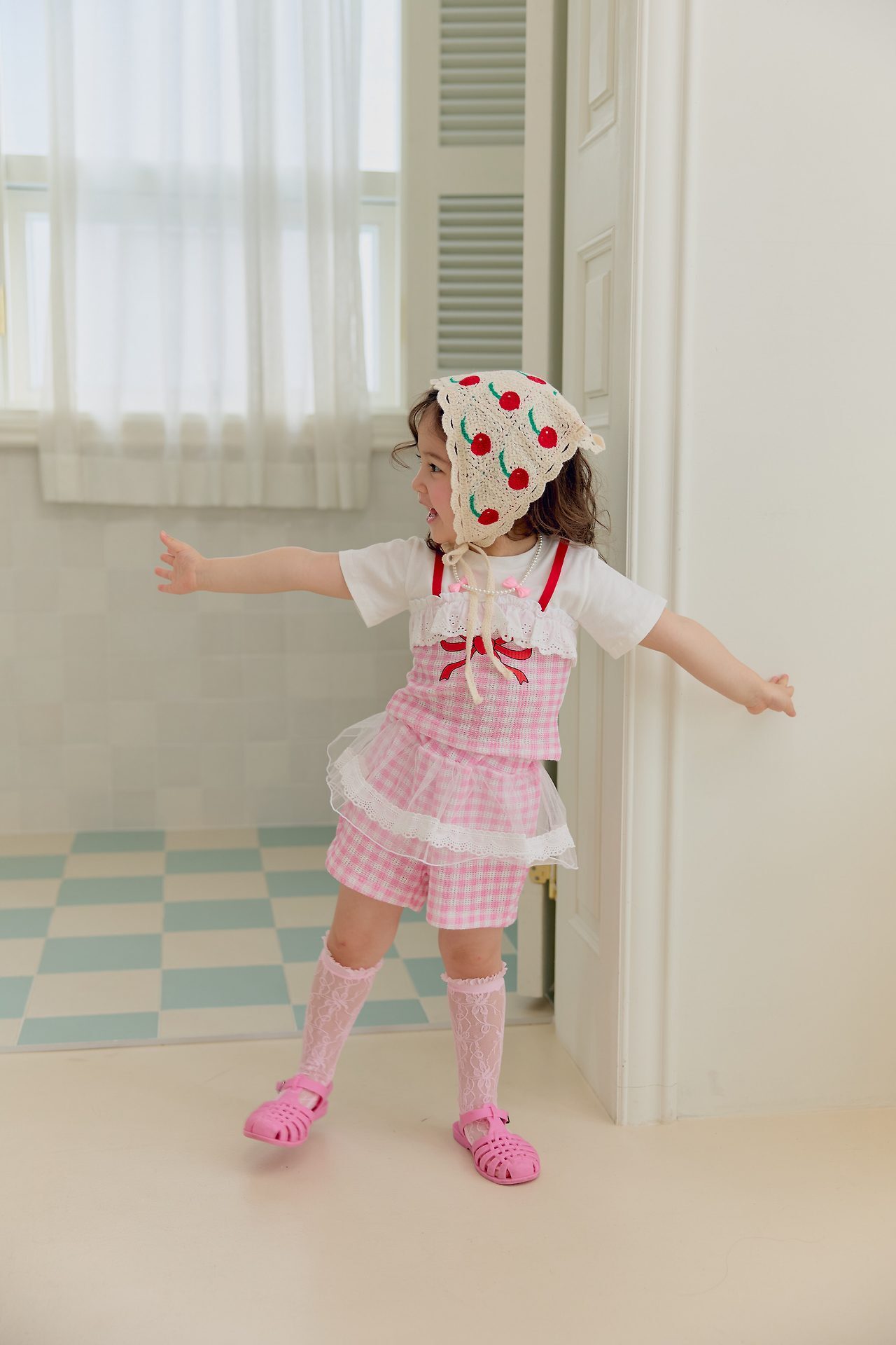 _3FDZW7.5BS4UFaHxN9_4