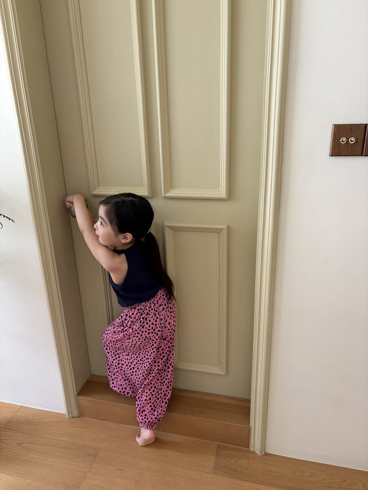 _JCibq5.7NMqZ8aDtN9_5