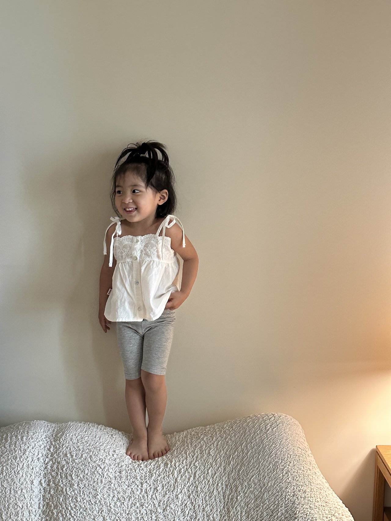 _JCibq5.2LUIydKDtN9_4