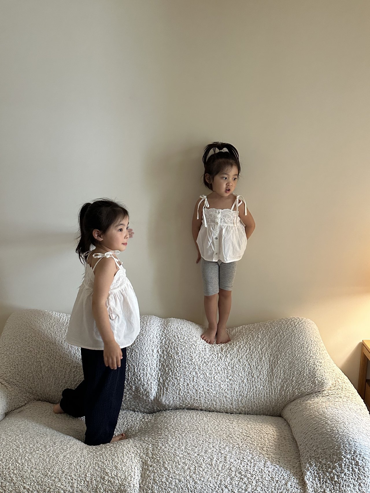 _JCibq5.1BJPhOFdtN9_3