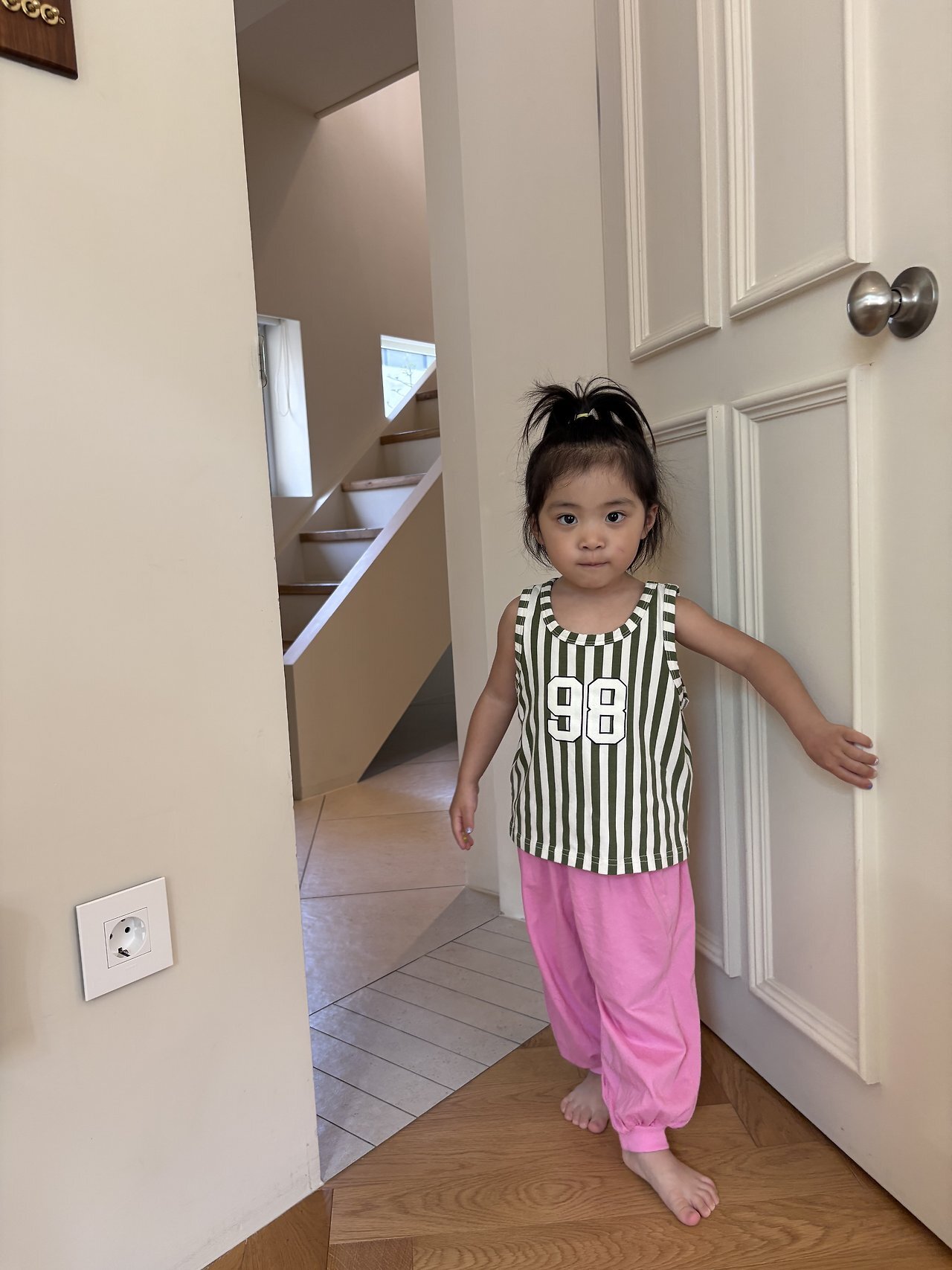 _JCibq5.4U4L7VjdtN9_3