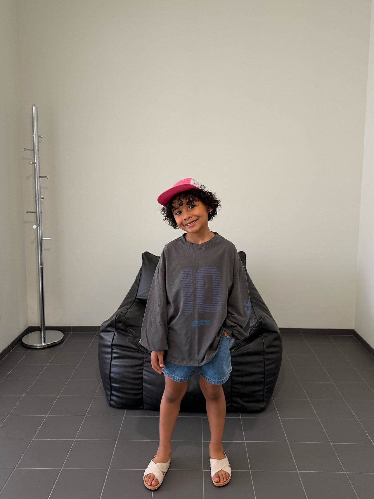 _7SwI3.4SdFGojTSN9_19