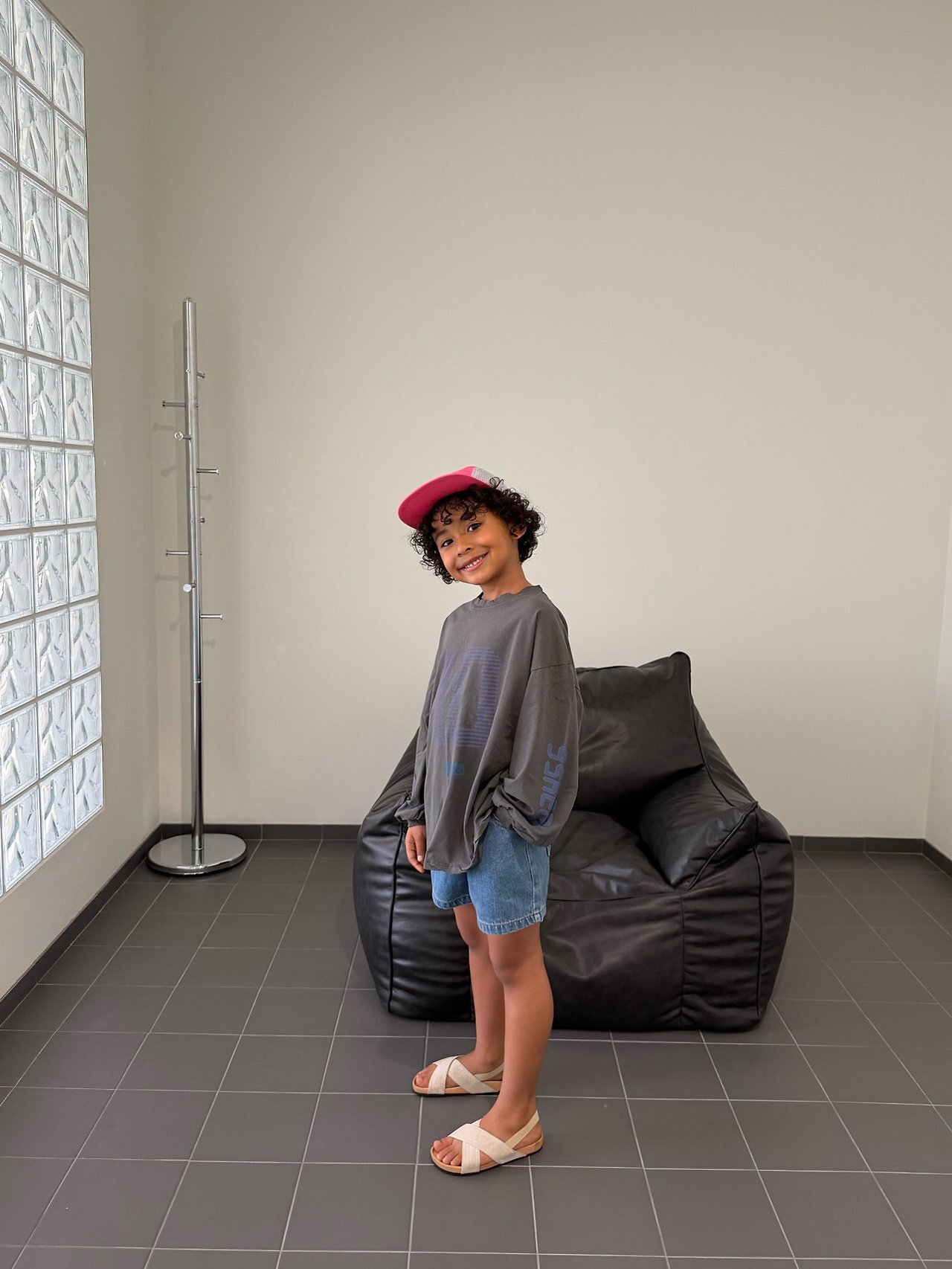 _7SwI3.4SdFGojTSN9_18