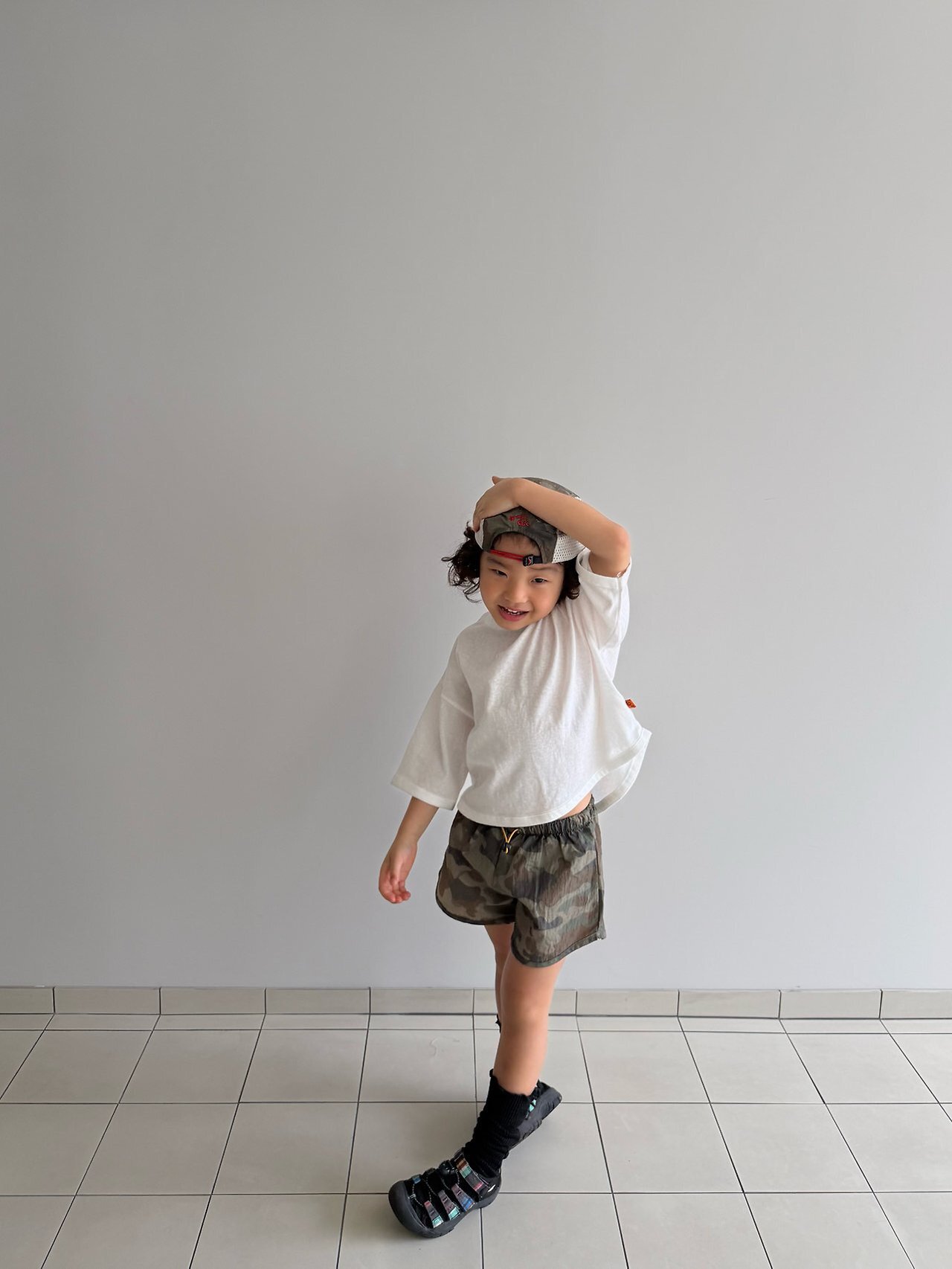 _7SwI3.bHShhJiNsn0_8