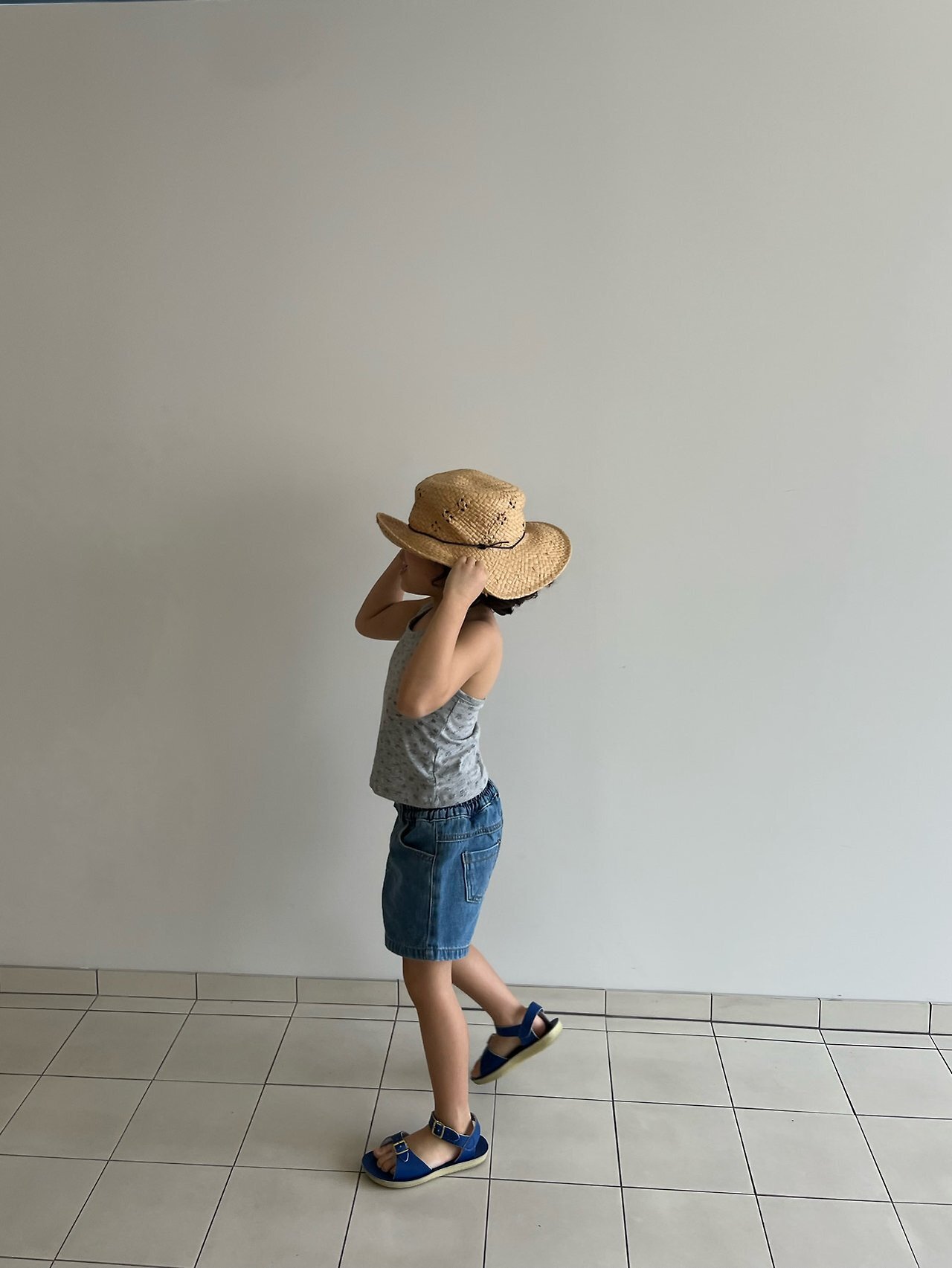 _7SwI3.bLAjhzCPsn0_13