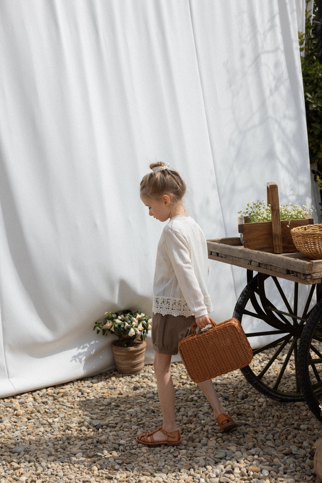 _eQtjG5.33diJoB6RN9_10