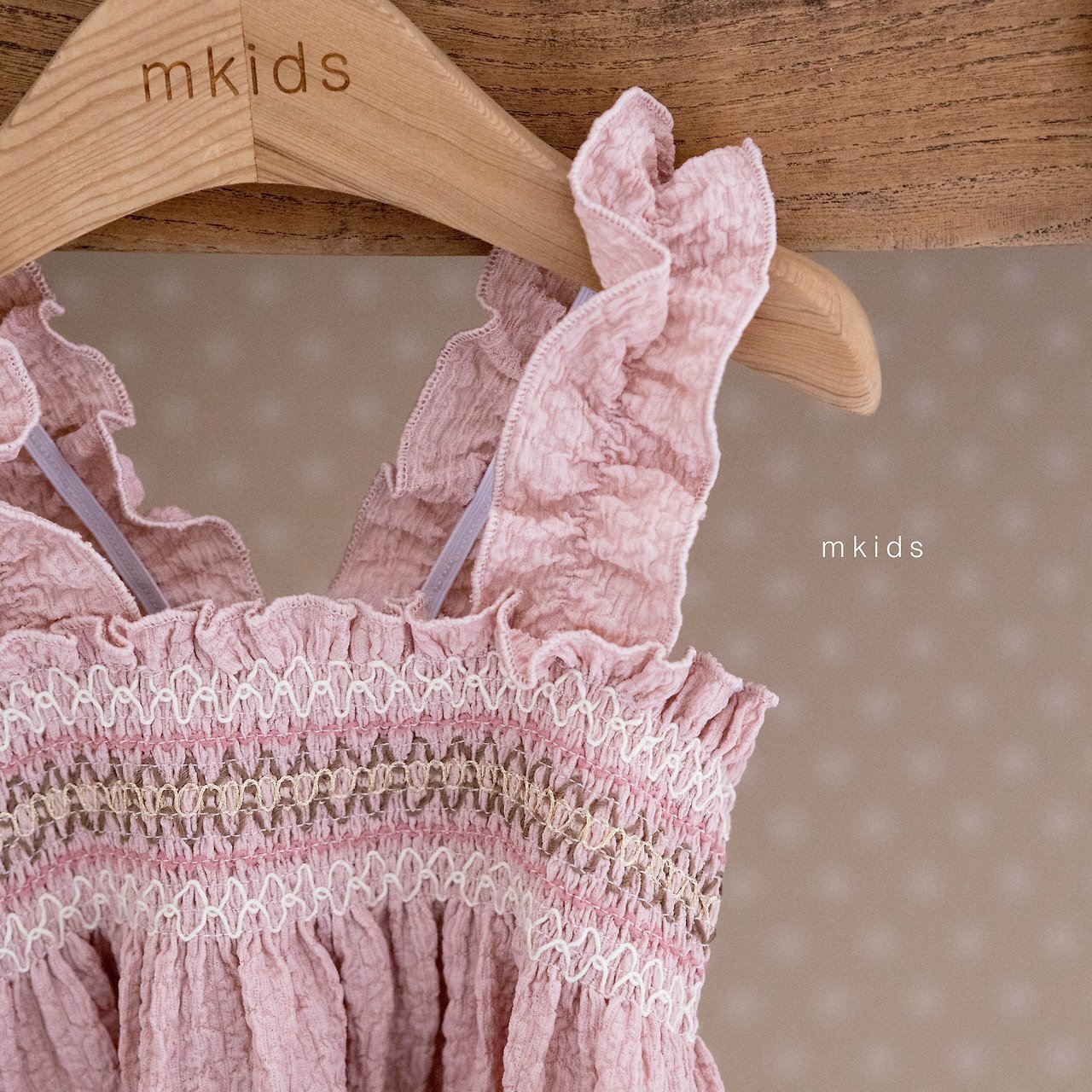 _f3j9o8.8DRnLJ7PwN9_8