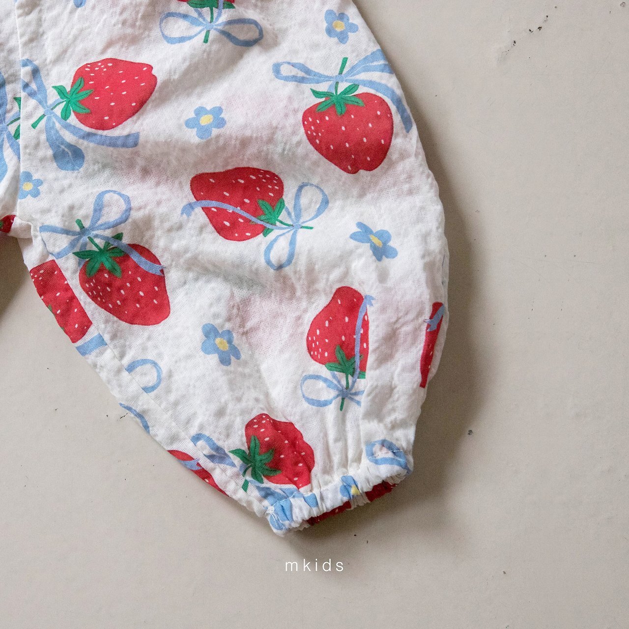 _f3j9o8.aHAlXvWsxn0_12