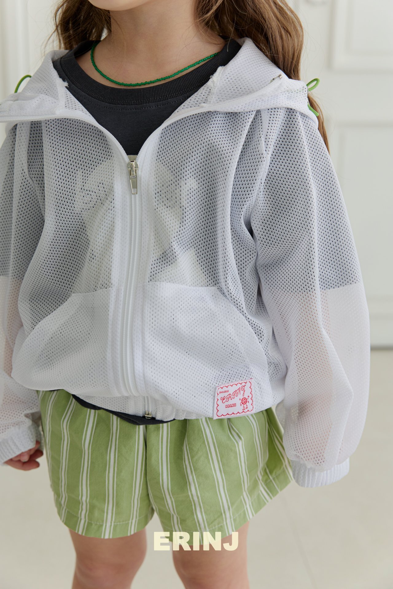 _830rz.gXXLfm88pOA_1