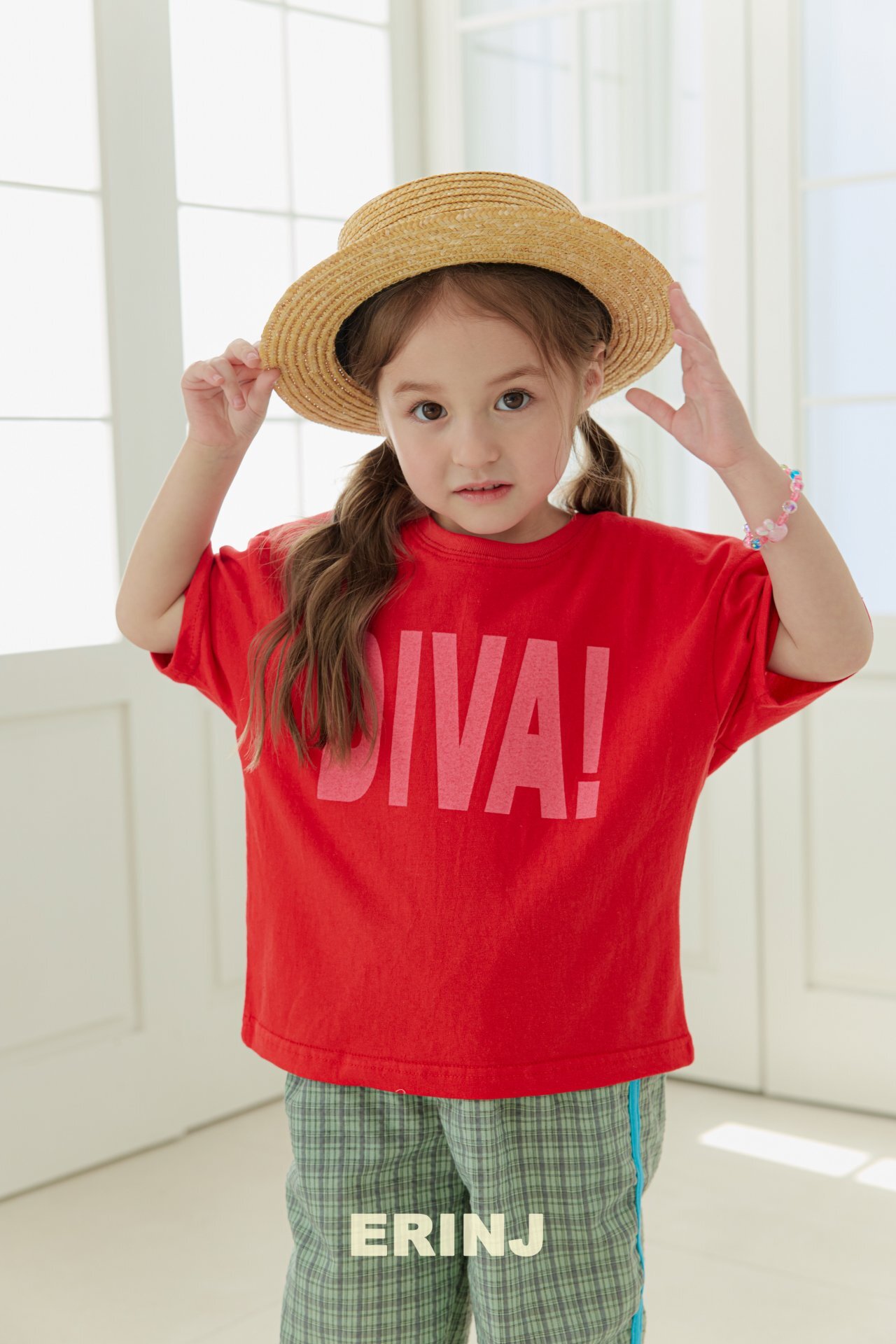 _830rz.e3wiF2Y7pOA_4