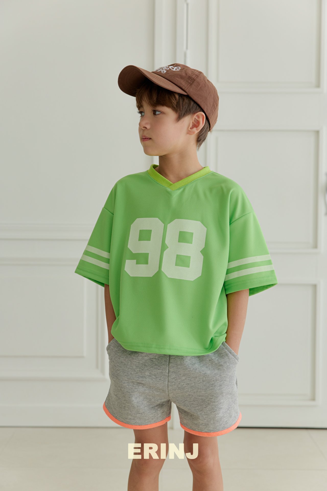 _830rz.9Z3LVsR6Pn0_1