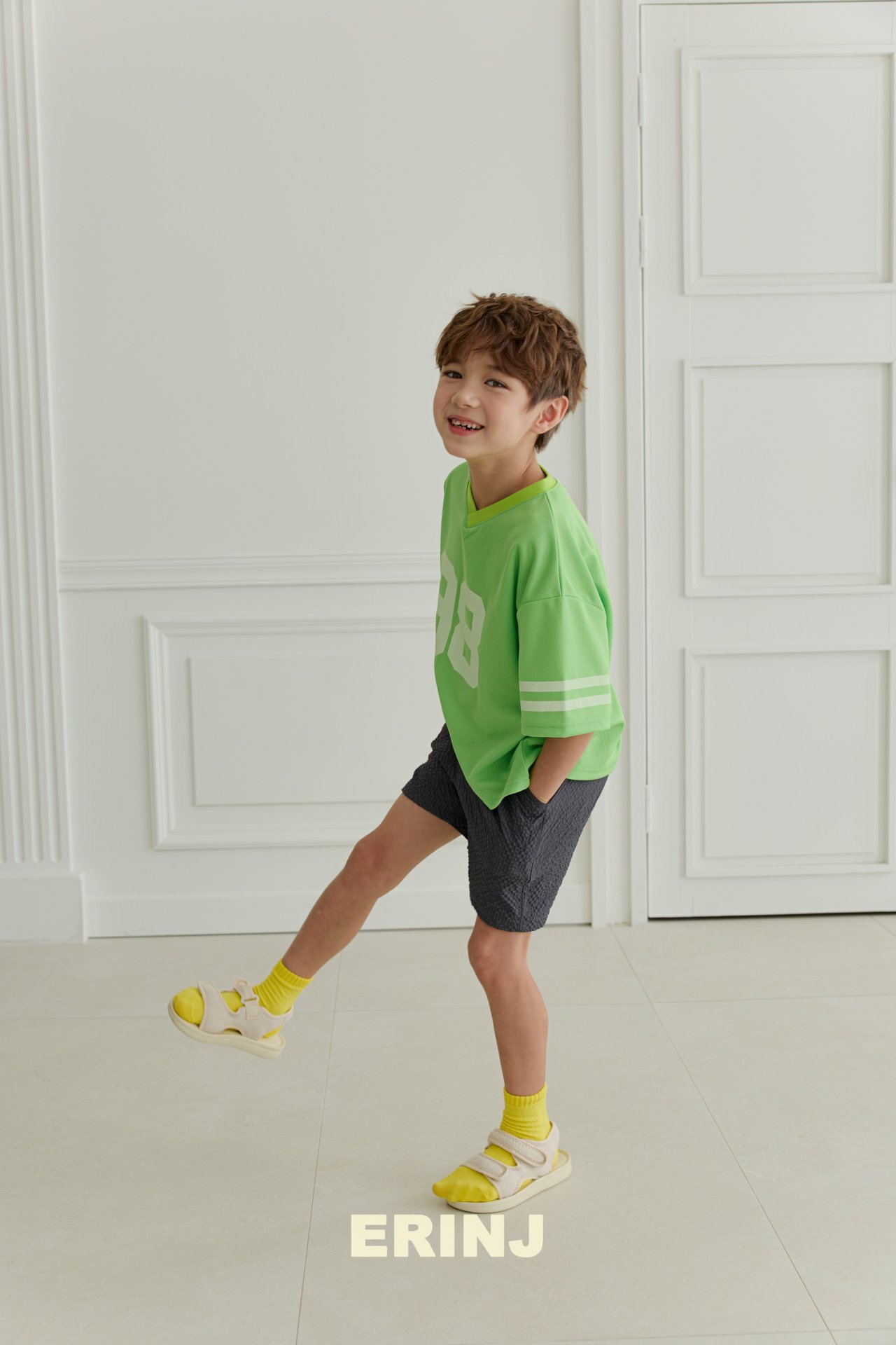 _830rz.9Z3LVsR6Pn0_8