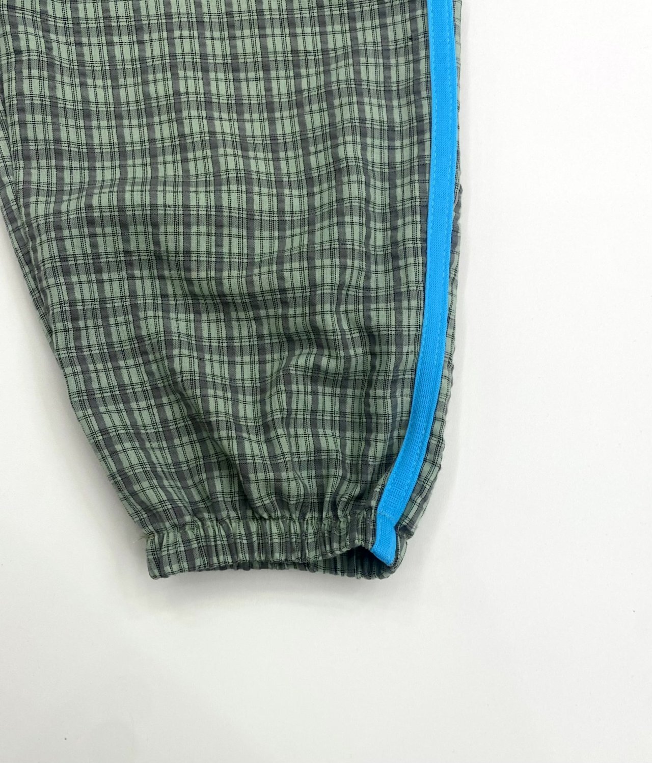 _830rz.a3eeOnV5Pn0_6