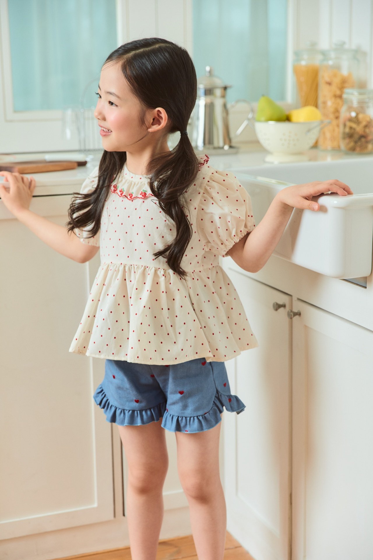 _HRThJ.GF7Z0dII9oA_4