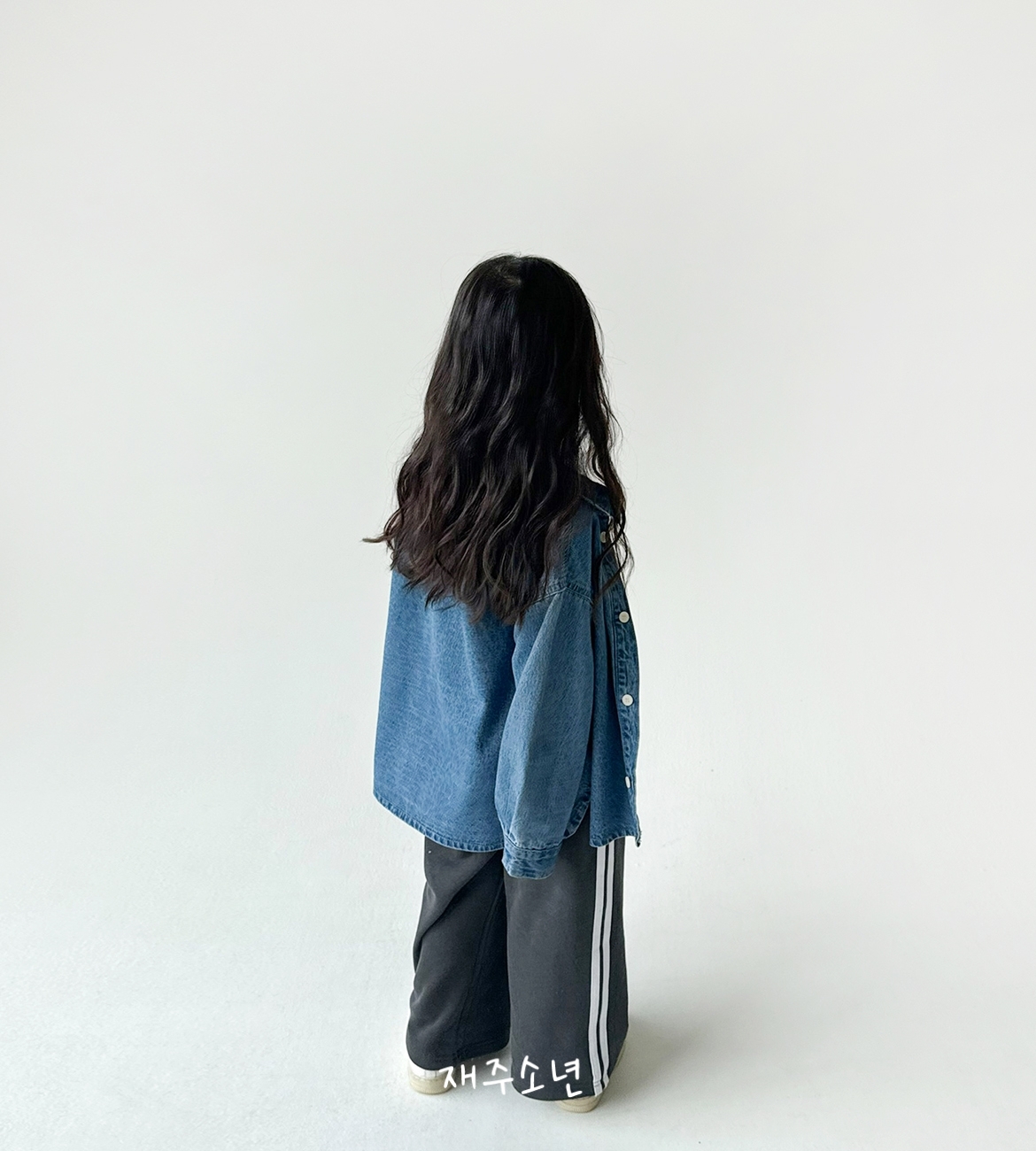 08