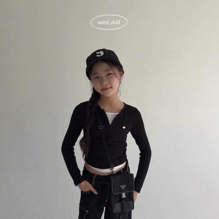 23