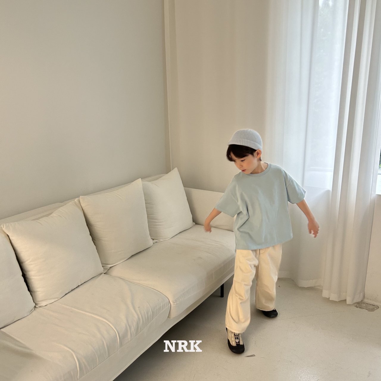 _DMvc28.47qiKCEtWk9_11