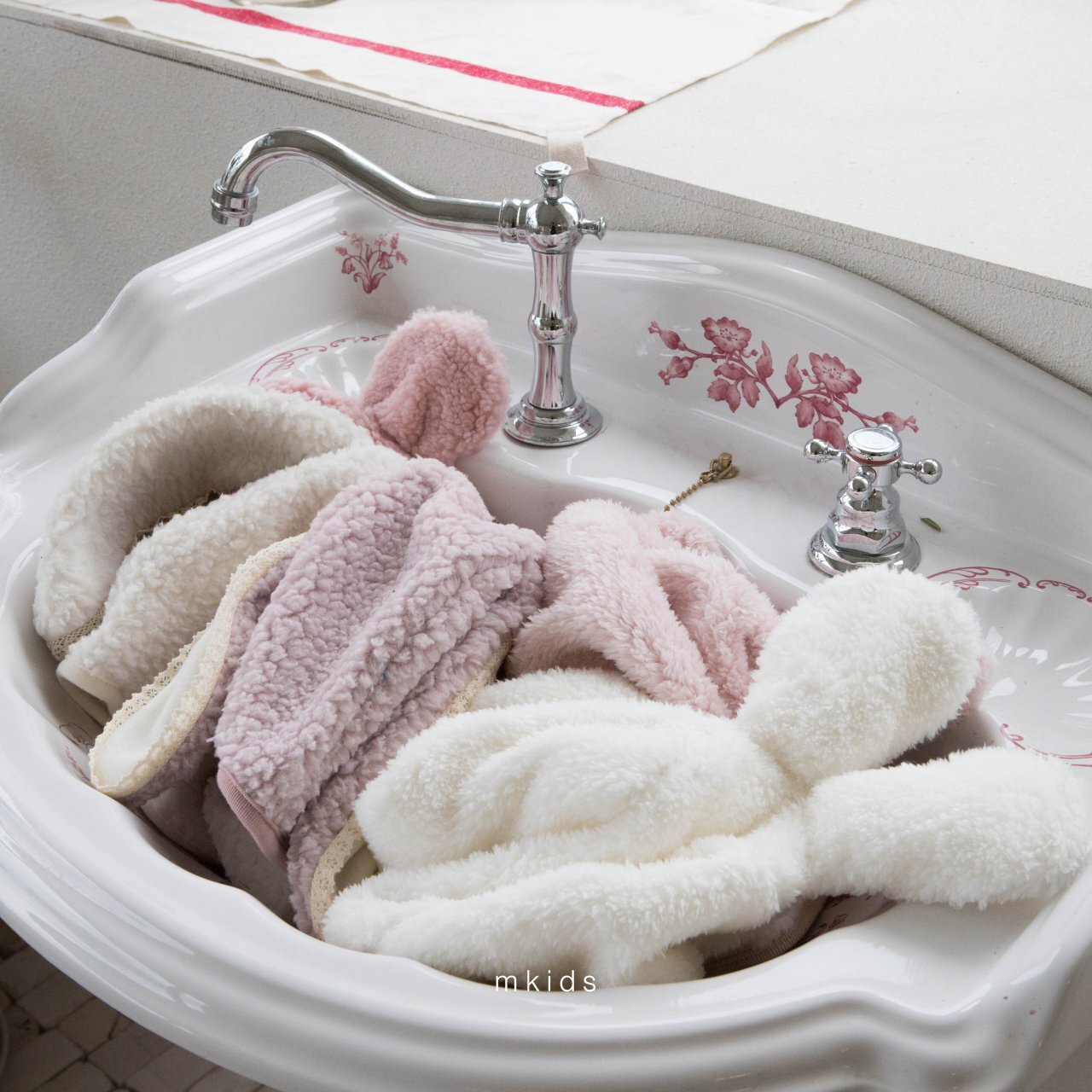 _f3j9o8.2QpceYuFOL9_9