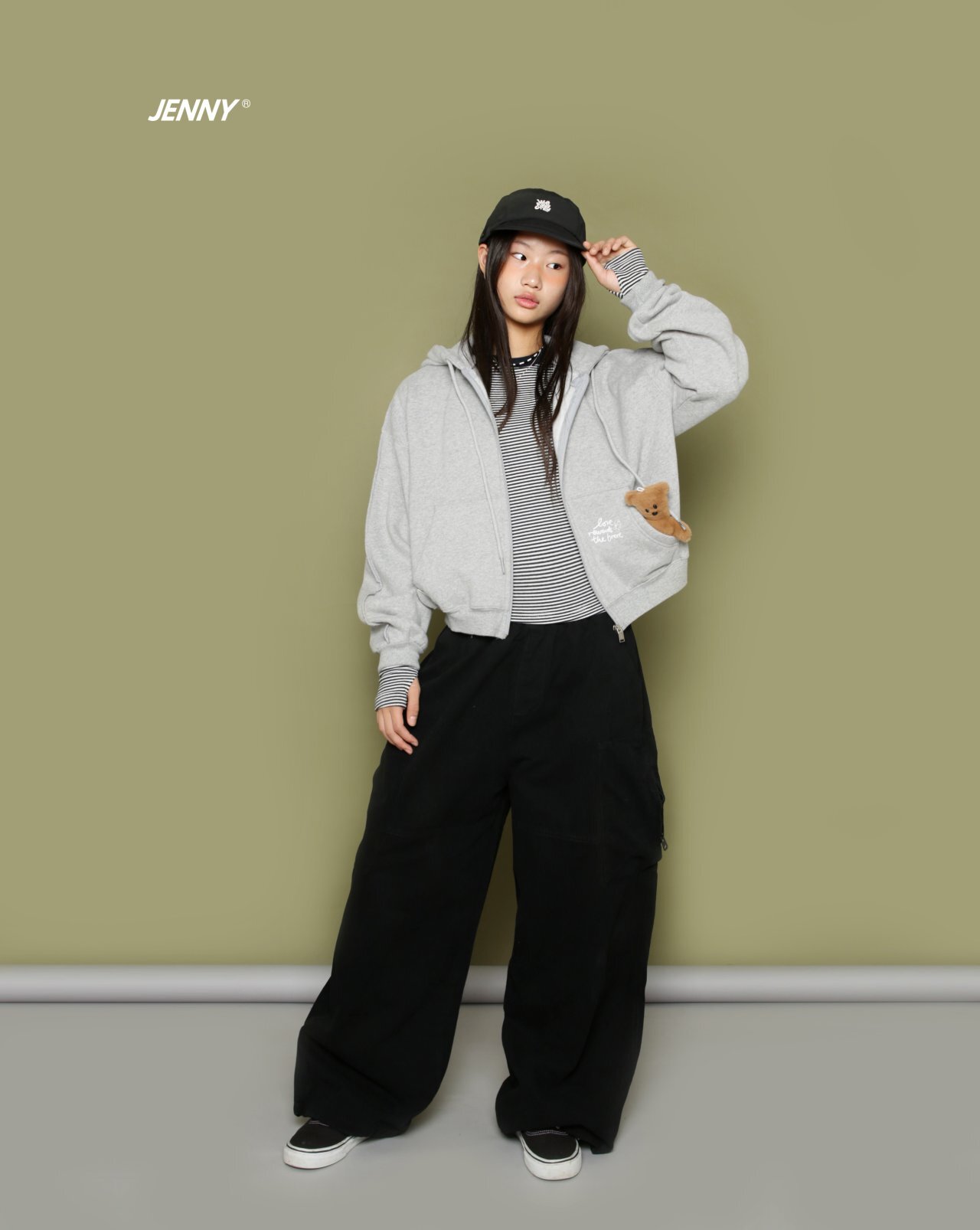 _cXMa27.25U0uYLPHL9_19