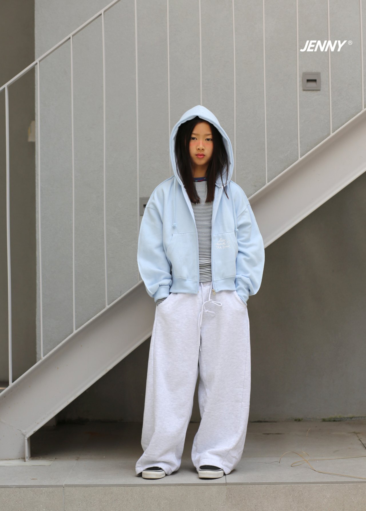 _cXMa27.25U0uYLPHL9_18